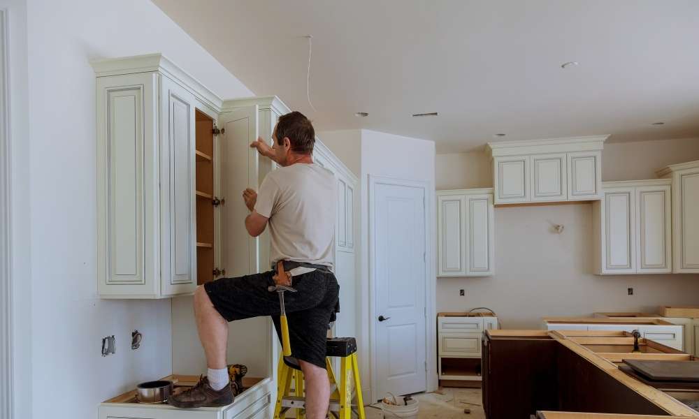 How to Decorate Soffit Above kitchen Cabinets