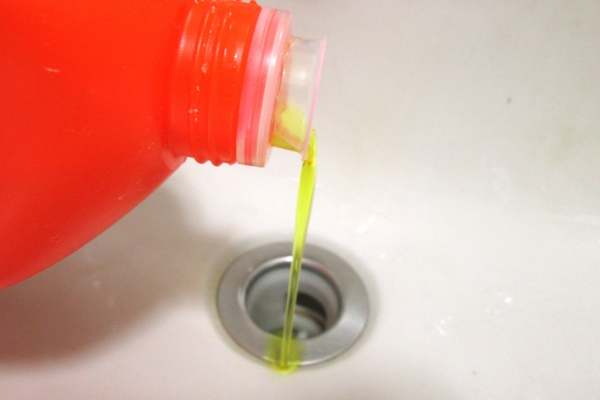 Clean Sink Drain Pipe Chemical Drain Cleaners