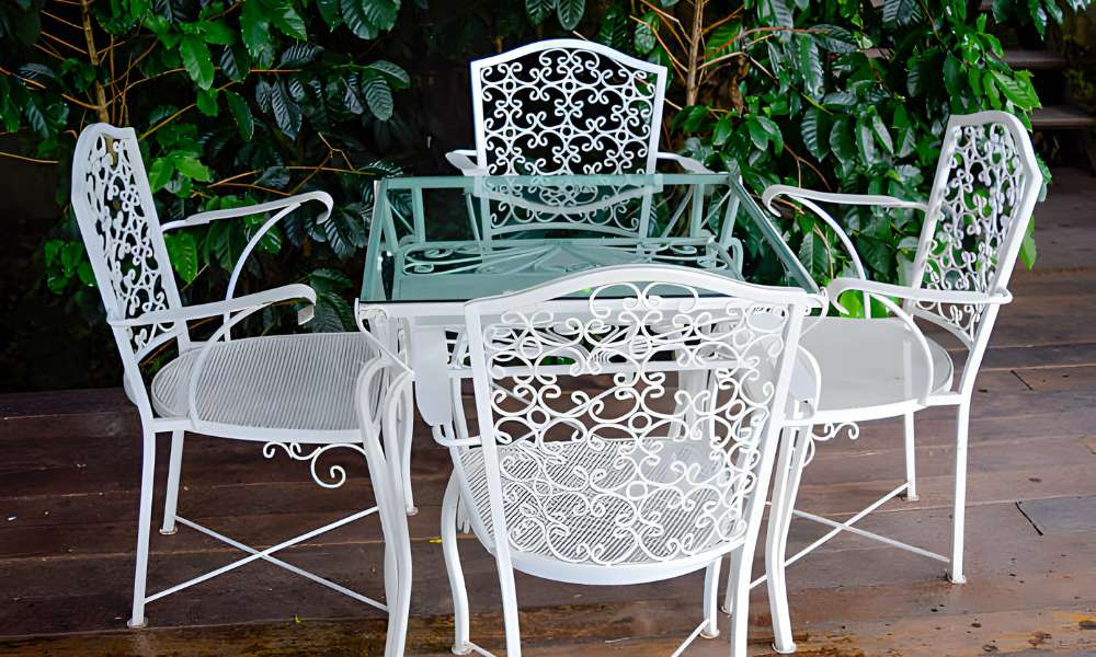 Outdoor Metal Furniture Painting Ideas