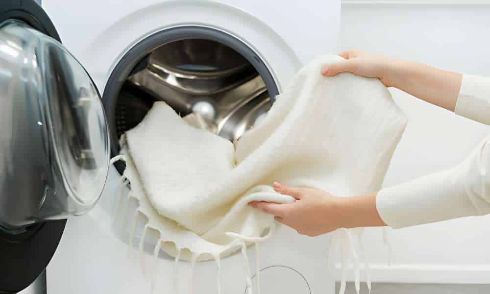 How To Wash Clothes In Washing Machine